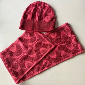 Coach hat and scarf